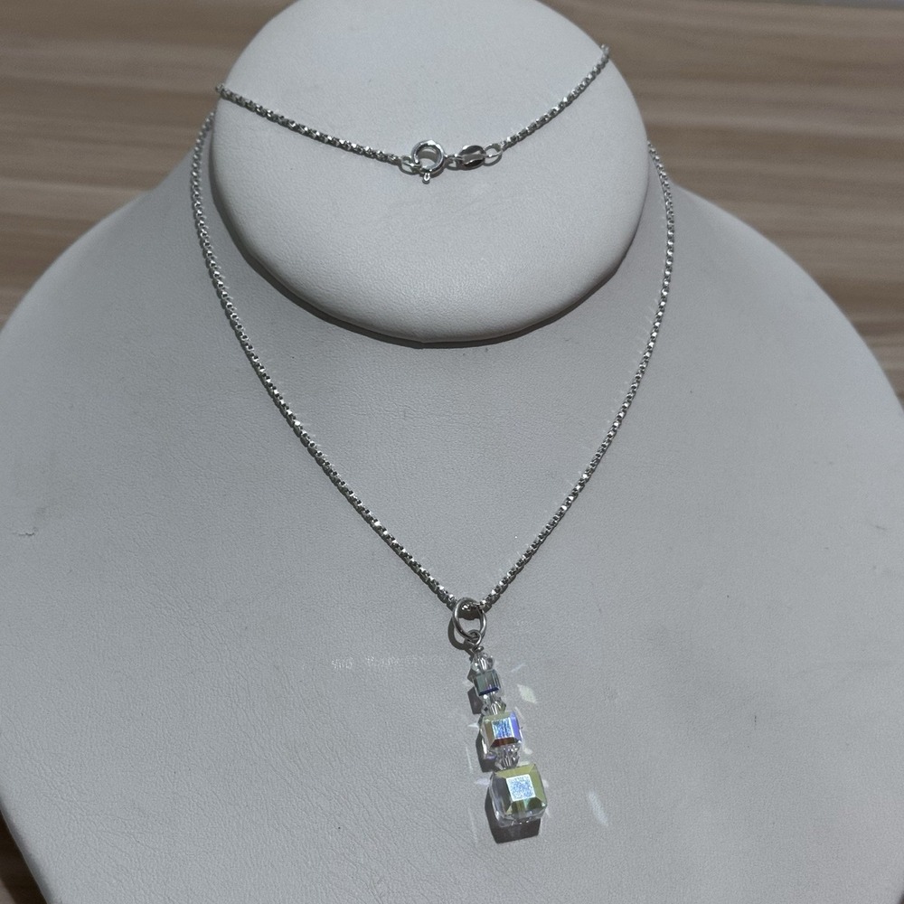 925 Sterling Silver Faceted Crystal Pendant Necklace & Dangle Earrings Set